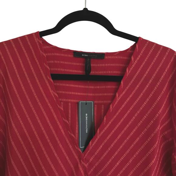 NWT BCBG Max Azria Venetian Red Long Sleeve Wrap Blouse Top Size M - Picture 2 of 5